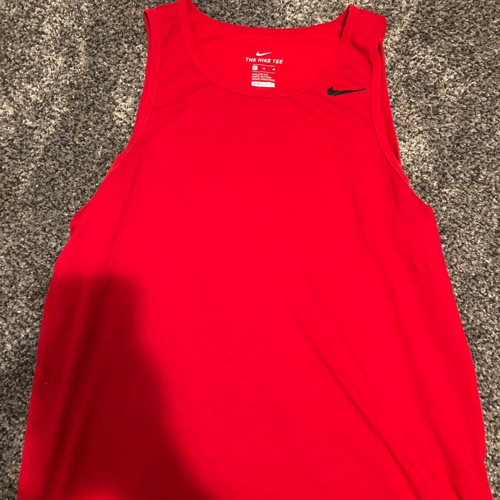 Men’s red nike tank top